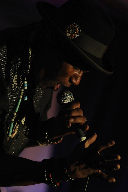 � Copyright 2013 Alan White. All Rights Reserved.