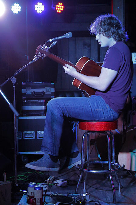 � Copyright 2014 Alan White. All Rights Reserved.