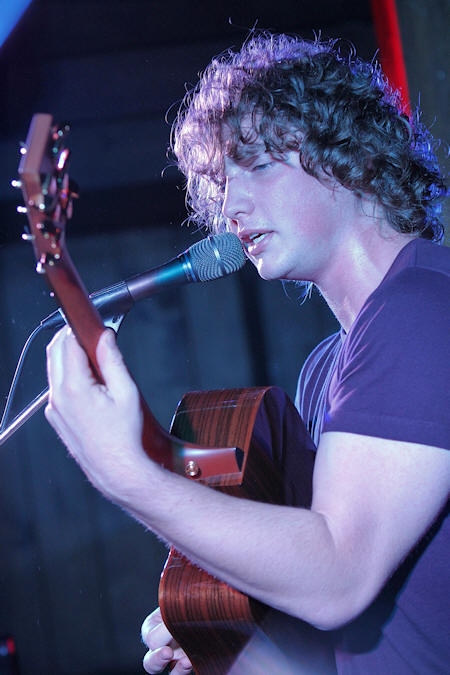 � Copyright 2014 Alan White. All Rights Reserved.