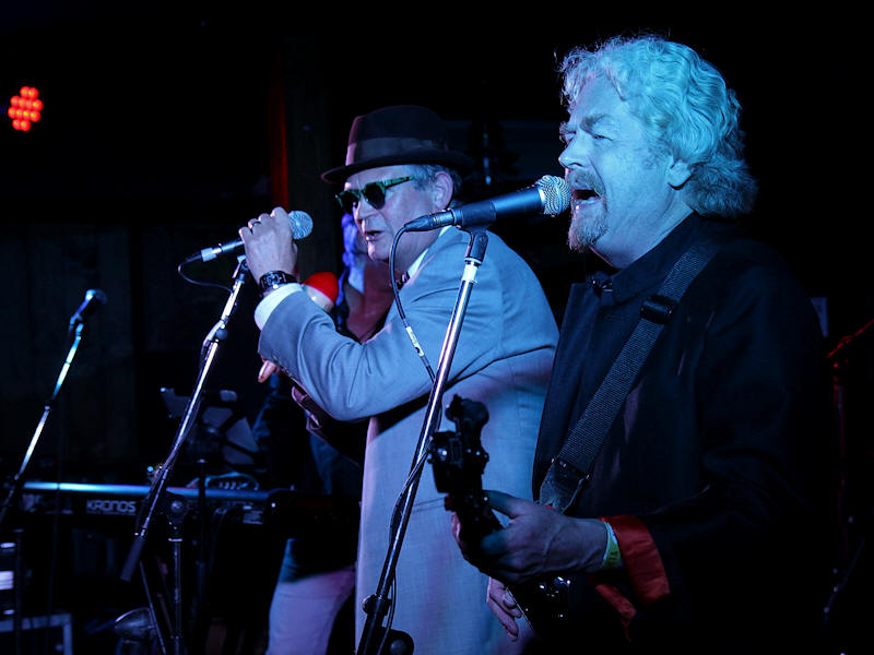 � Copyright 2014 Alan White. All Rights Reserved.