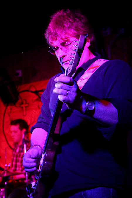 � Copyright 2014 Alan White. All Rights Reserved.