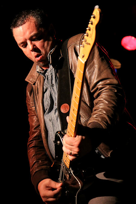 � Copyright 2014 Alan White. All Rights Reserved.