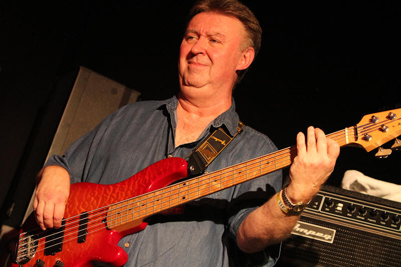 � Copyright 2014 Alan White. All Rights Reserved.