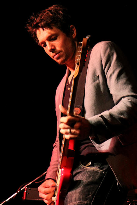 � Copyright 2014 Alan White. All Rights Reserved.