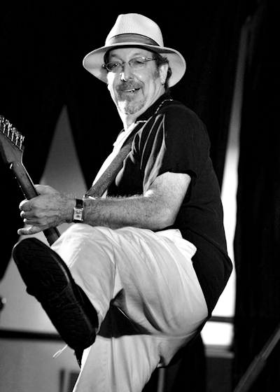 � Copyright 2009 Alan White. All Rights Reserved.