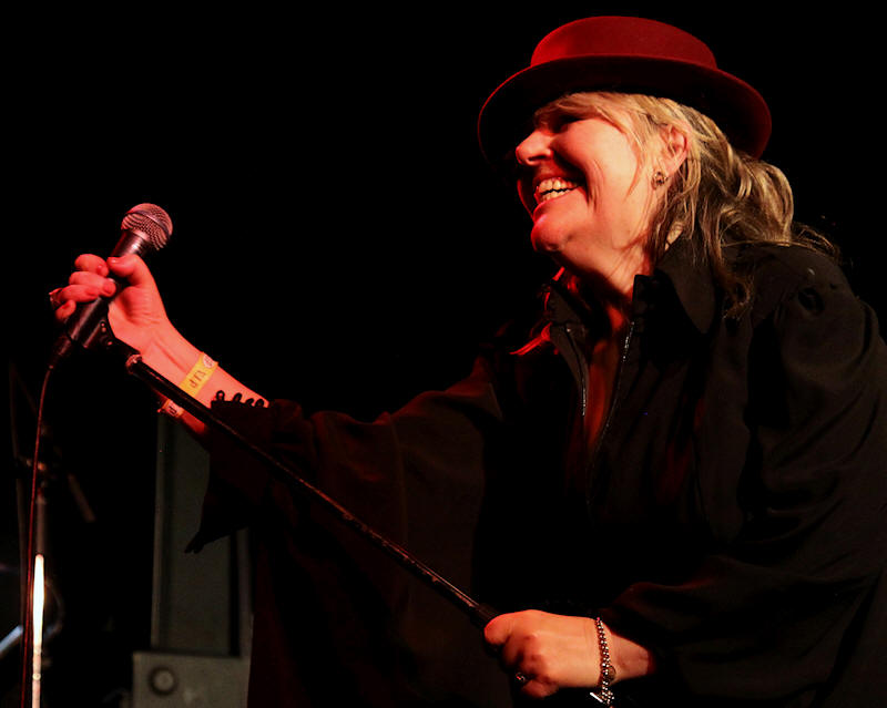 � Copyright 2014 Alan White. All Rights Reserved.