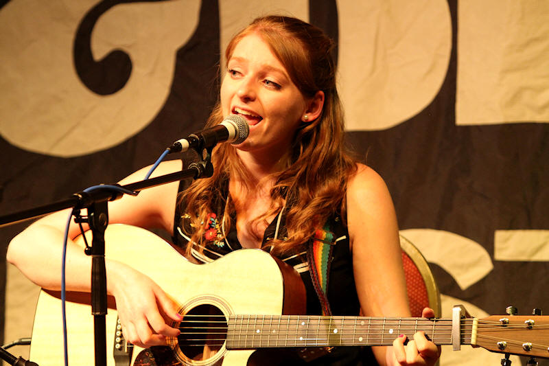 � Copyright 2014 Alan White. All Rights Reserved.