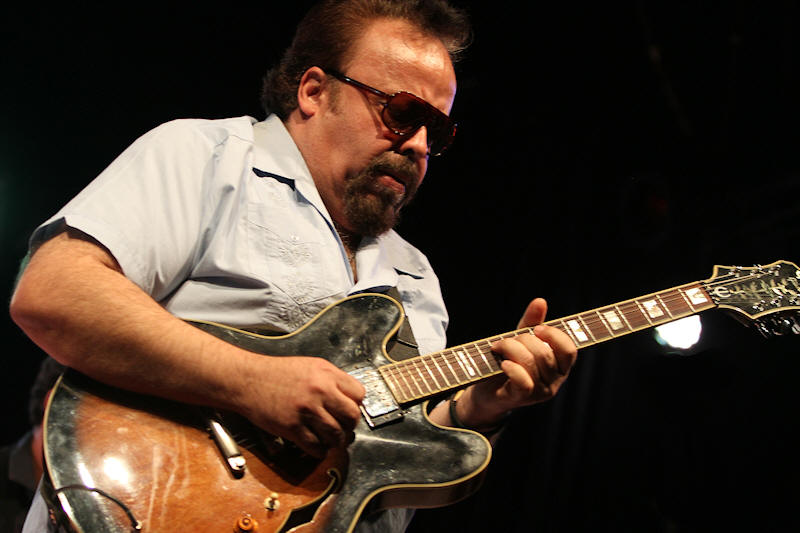 � Copyright 2014 Alan White. All Rights Reserved.