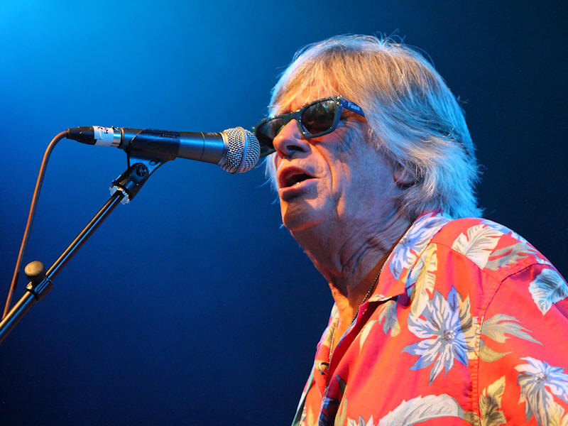 � Copyright 2015 Alan White. All Rights Reserved.