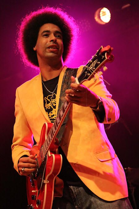 � Copyright 2015 Alan White. All Rights Reserved.