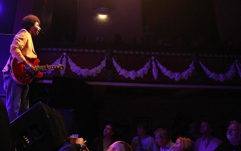 � Copyright 2015 Alan White. All Rights Reserved.