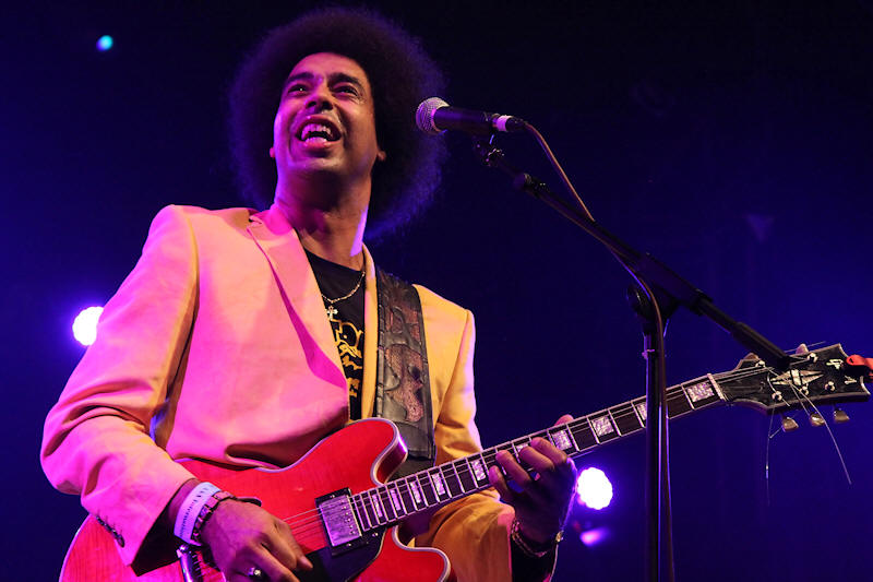 � Copyright 2015 Alan White. All Rights Reserved.