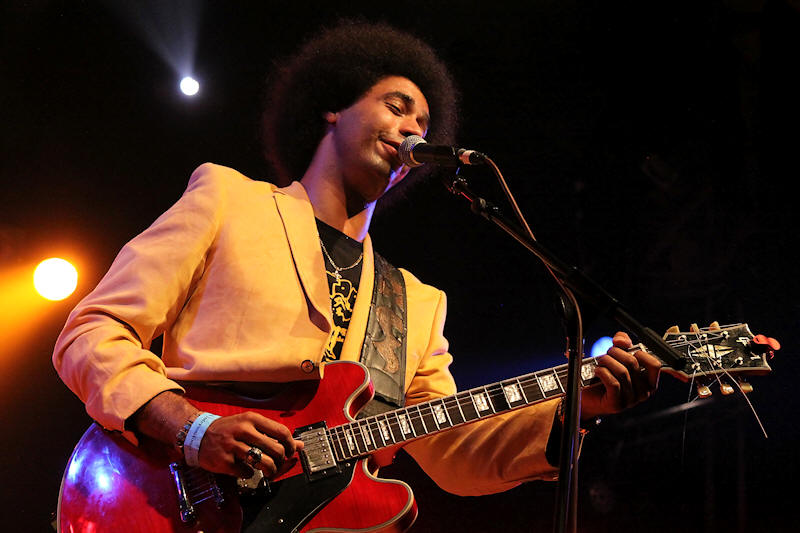 � Copyright 2015 Alan White. All Rights Reserved.