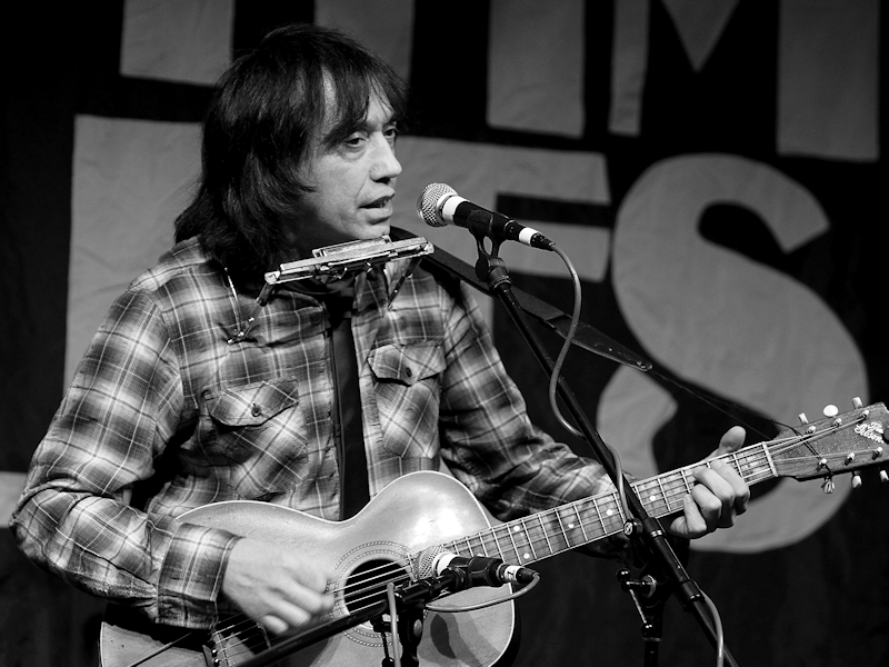 � Copyright 2014 Alan White. All Rights Reserved.