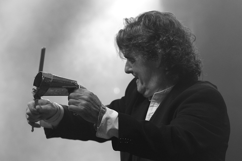 � Copyright 2014 Alan White. All Rights Reserved.