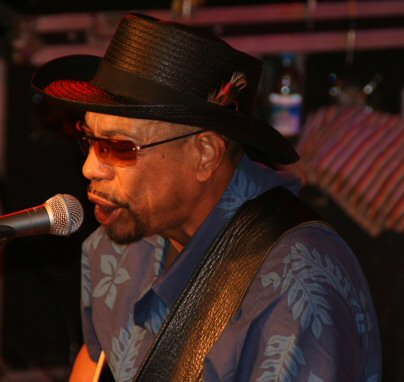 � Copyright 2006 Alan White. All Rights Reserved.