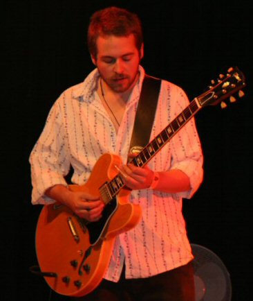 � Copyright 2006 Alan White. All Rights Reserved.