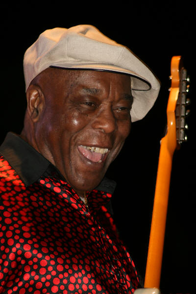 Buddy Guy © Copyright 2011 Pete Evans. All Rights Reserved.