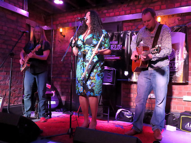 � Copyright 2015 Alan White. All Rights Reserved.