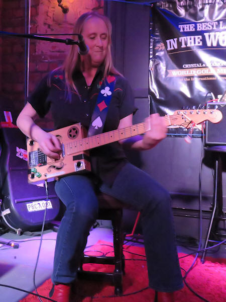 � Copyright 2015 Alan White. All Rights Reserved.