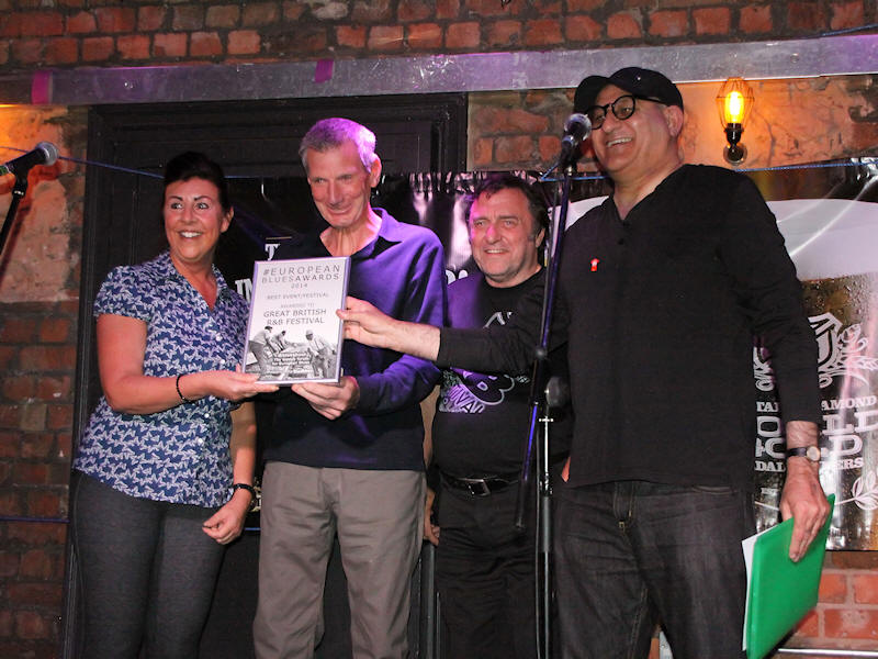 � Copyright 2015 Alan White. All Rights Reserved.