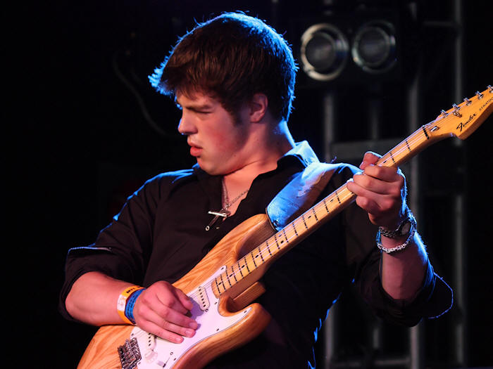  Copyright 2010 Alan White. All Rights Reserved.