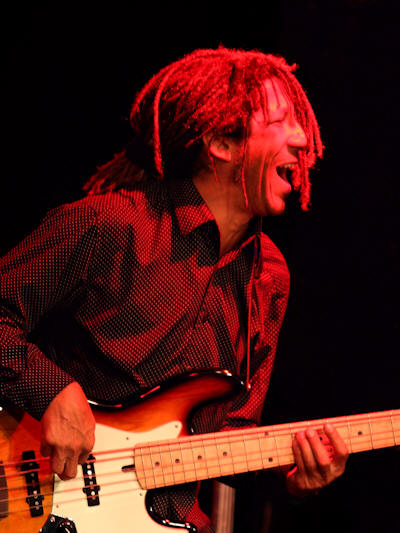 � Copyright 2010 Alan White. All Rights Reserved.