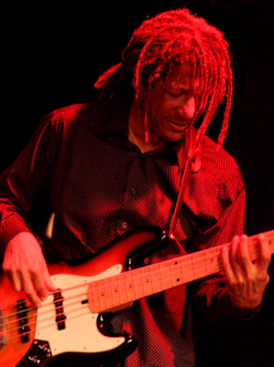 � Copyright 2010 Alan White. All Rights Reserved.