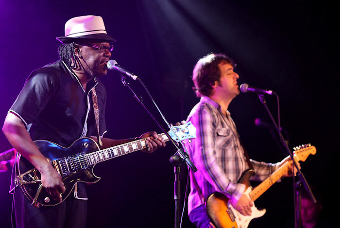 � Copyright 2011 Alan White. All Rights Reserved.