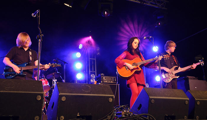 � Copyright 2011 Alan White. All Rights Reserved.