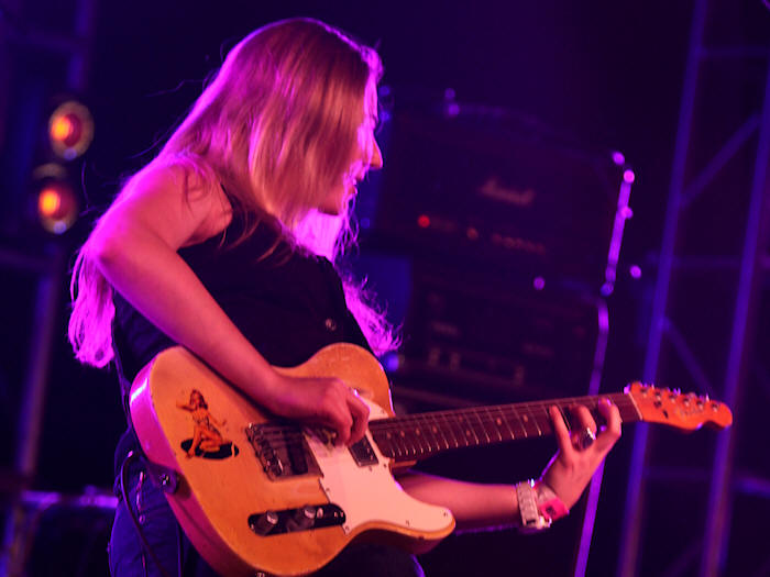 � Copyright 2011 Alan White. All Rights Reserved.