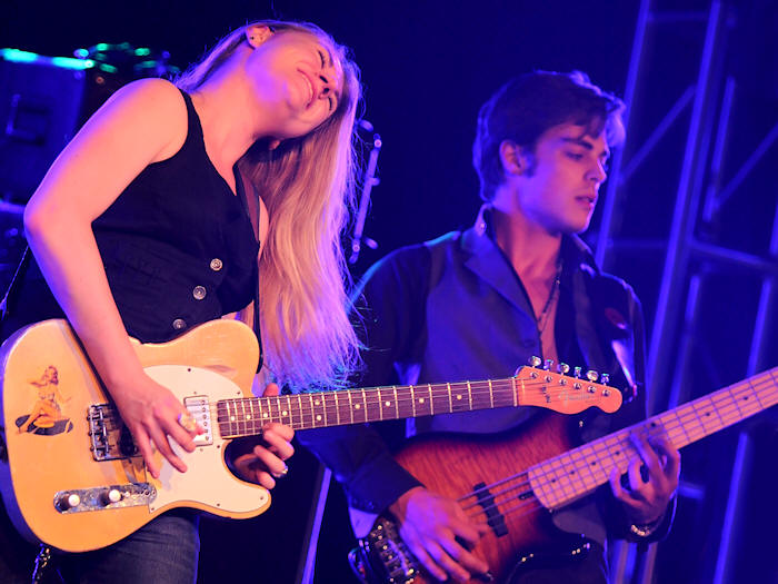 � Copyright 2011 Alan White. All Rights Reserved.