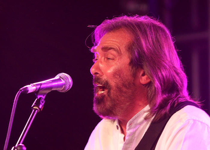 � Copyright 2011 Alan White. All Rights Reserved.