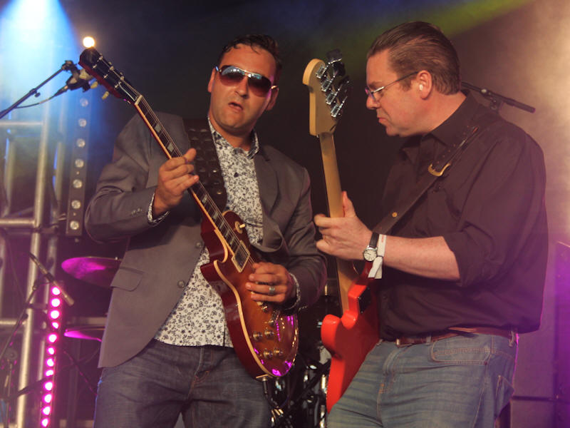 � Copyright 2014 Richard Law. All Rights Reserved.