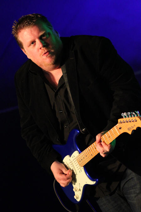 � Copyright 2014 Richard Law. All Rights Reserved.