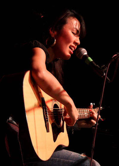 � Copyright 2011 Alan White. All Rights Reserved.