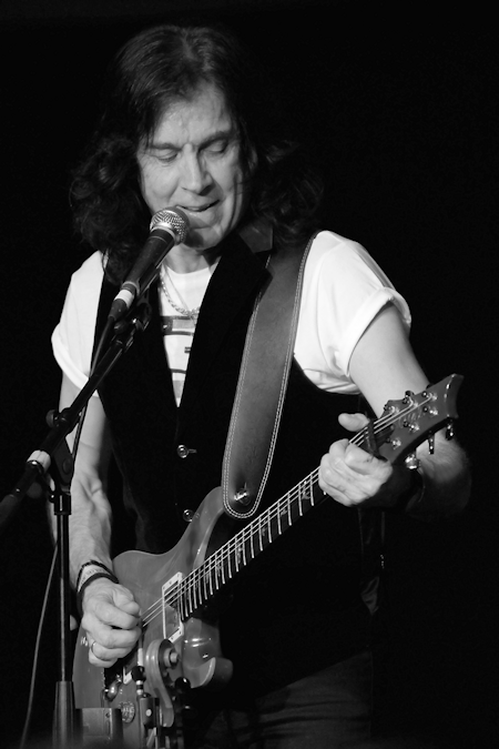 � Copyright 2015 Alan White. All Rights Reserved.