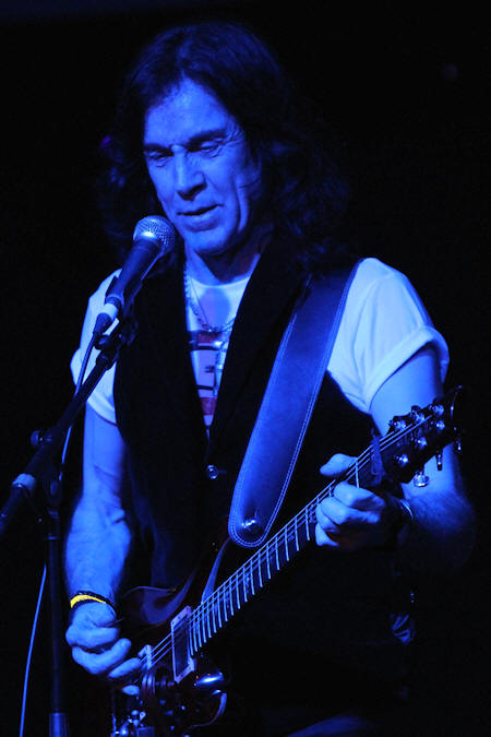 � Copyright 2015 Alan White. All Rights Reserved.