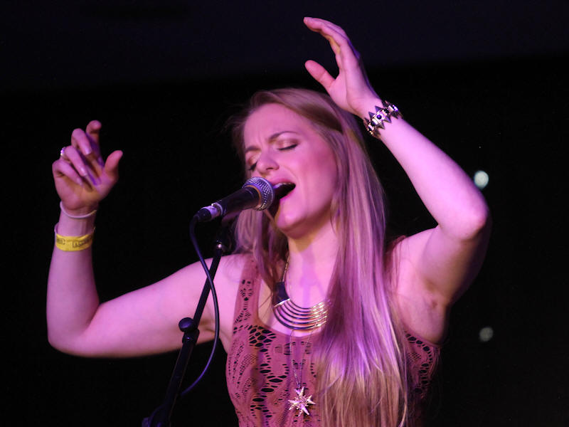 � Copyright 2015 Alan White. All Rights Reserved.