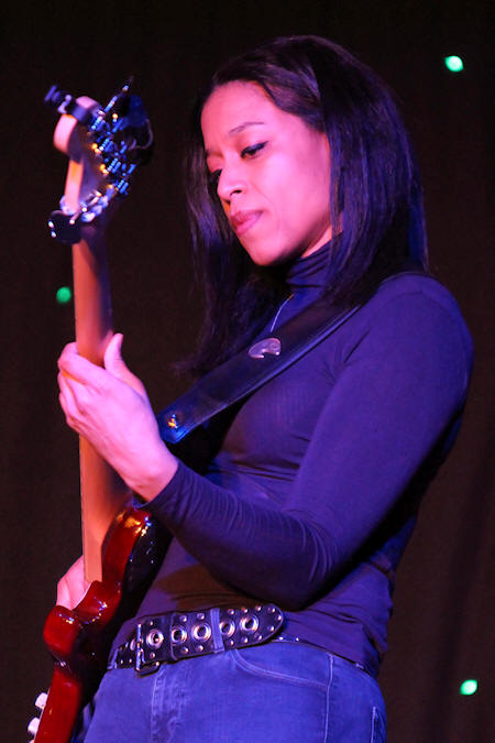 � Copyright 2015 Alan White. All Rights Reserved.