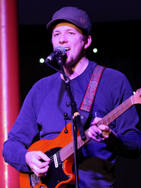 � Copyright 2015 Alan White. All Rights Reserved.