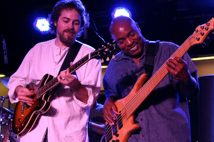  Copyright 2008 Alan White. All Rights Reserved.