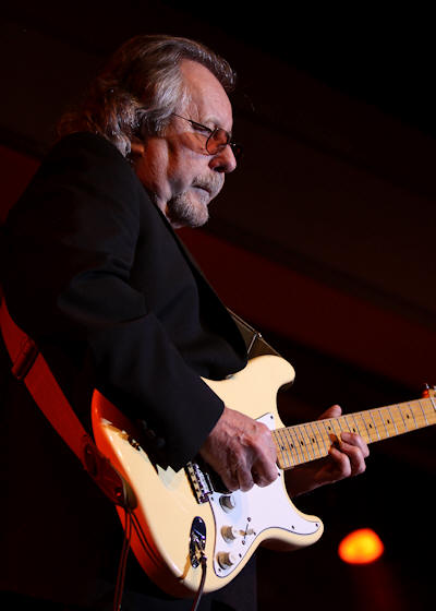  Copyright 2012 Alan White. All Rights Reserved.