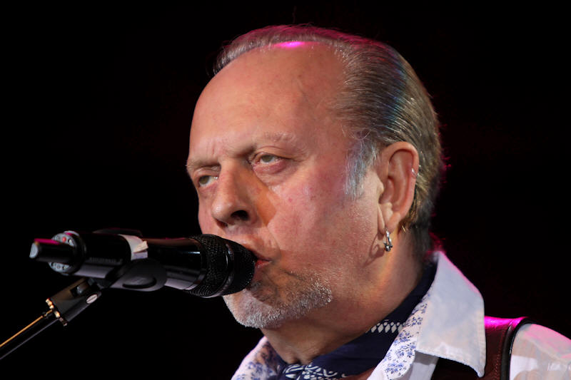 � Copyright 2013 Alan White. All Rights Reserved.