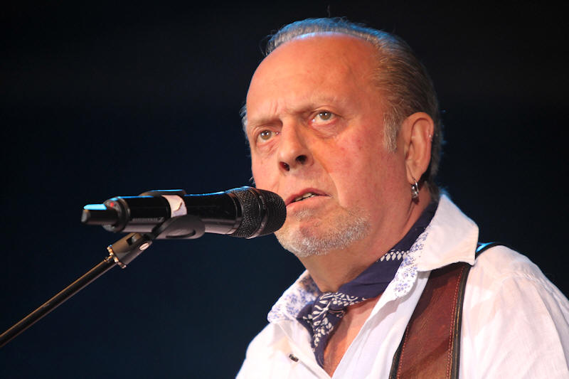 � Copyright 2013 Alan White. All Rights Reserved.