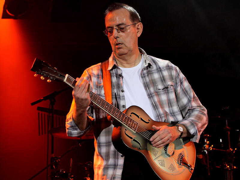 � Copyright 2013 Alan White. All Rights Reserved.