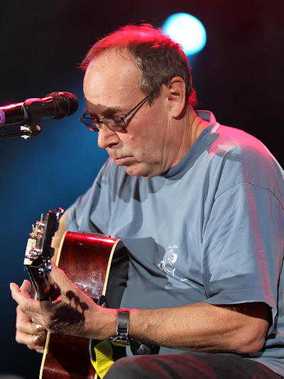 � Copyright 2013 Alan White. All Rights Reserved.