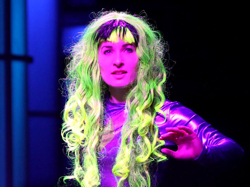 � Copyright 2013 Alan White. All Rights Reserved.