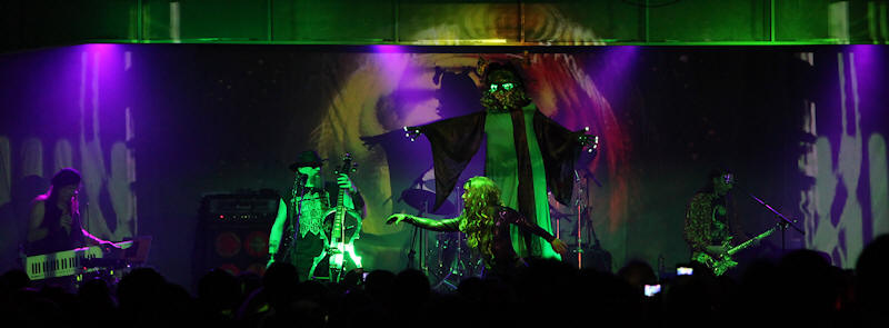 � Copyright 2013 Alan White. All Rights Reserved.