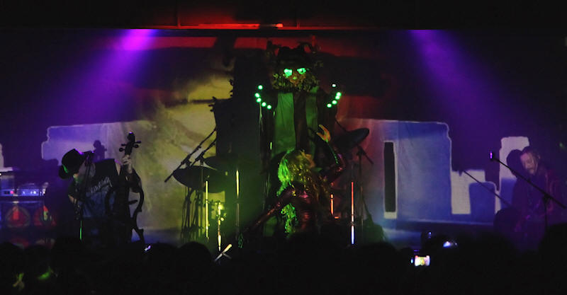 � Copyright 2013 Alan White. All Rights Reserved.